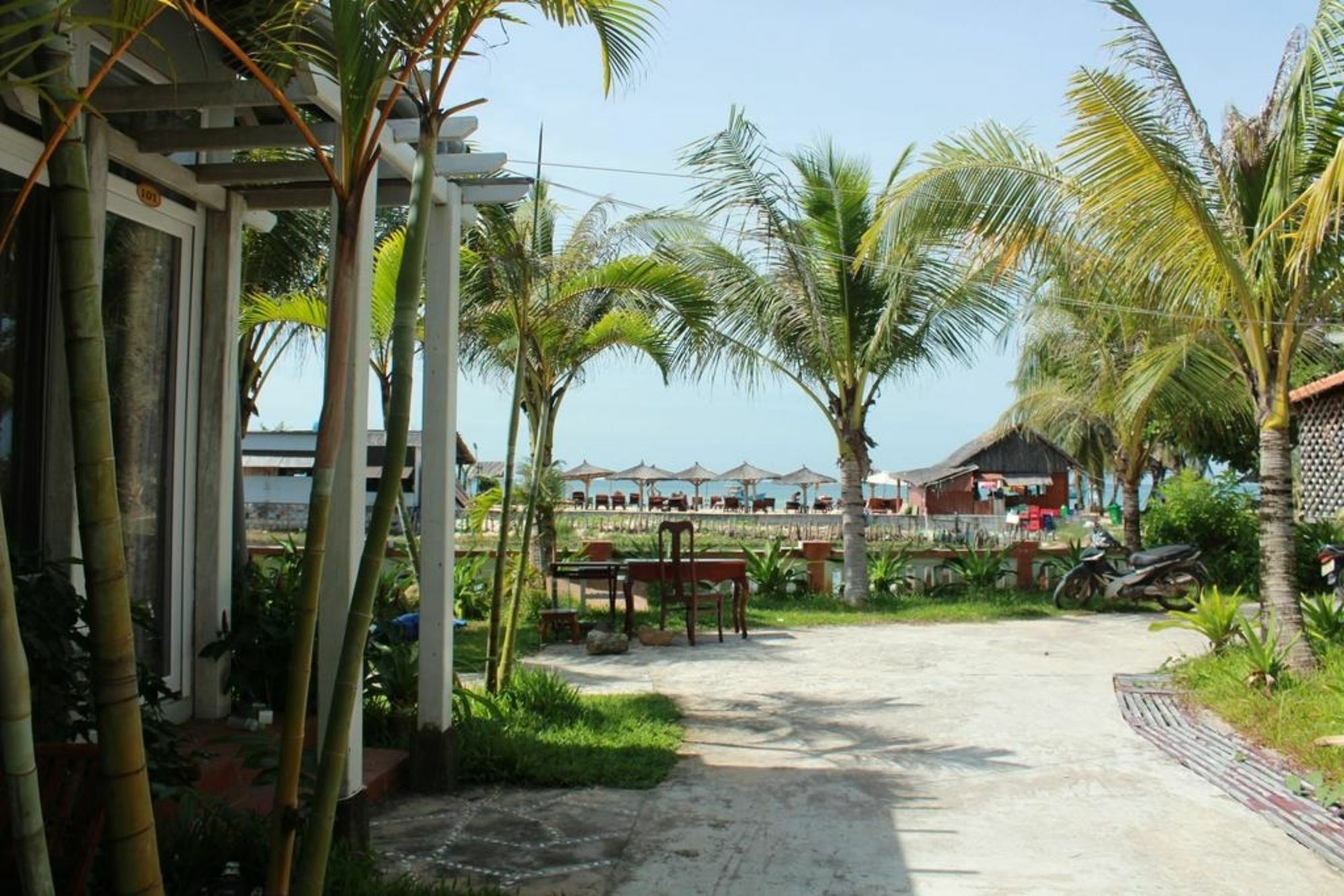 Coastal Village Beach Resort Phu Quoc Exterior foto